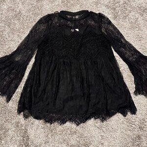 Entro Dress Size Large Short Mini Shift Aline Black Long Sleeve Boho Lace
